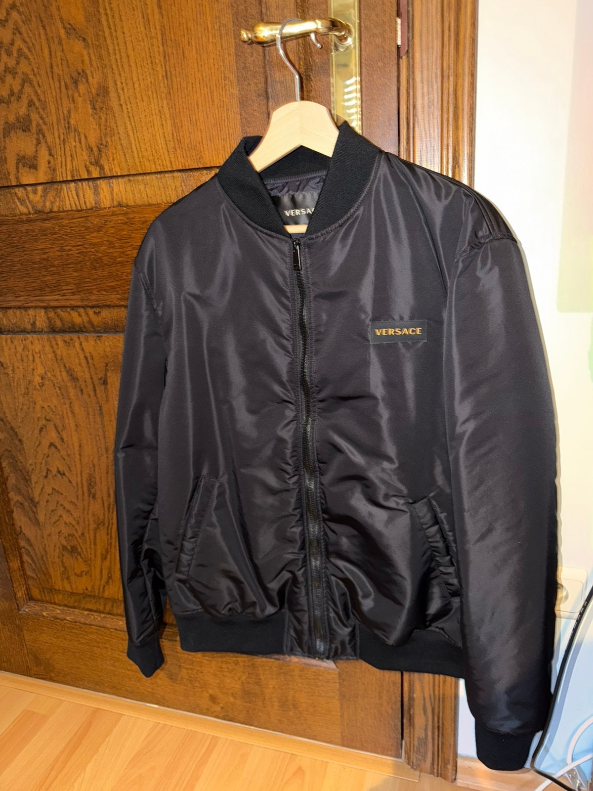 Versace bomberjacket, Kleding | Heren, Jassen | Zomer, Ophalen, Nieuw, Maat 52/54 (L), Zwart