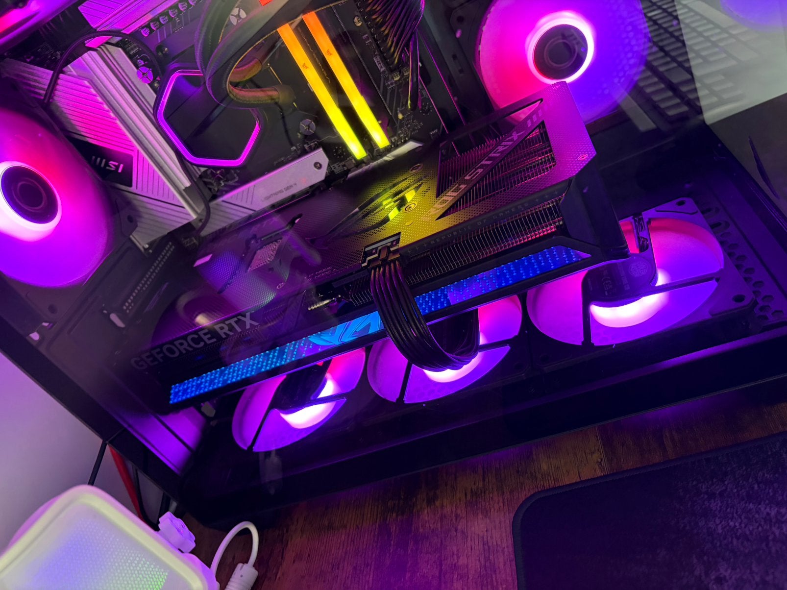 Canne Rtx 5070ti Strix 7800x3d, Enlèvement, Comme neuf, Gaming, SSD