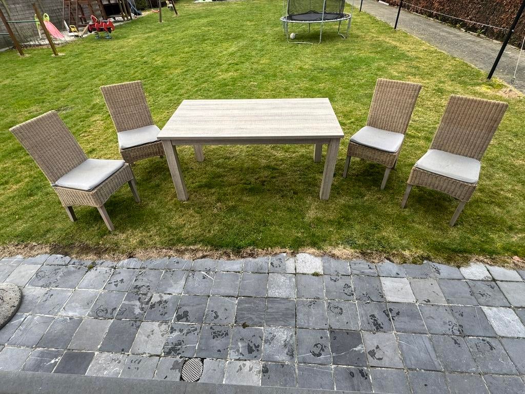 Tafel en 4 stoelen . ( 160 cm x 90 cm x 76 cm ), Ophalen, Gebruikt, Eettafel, Overige materialen