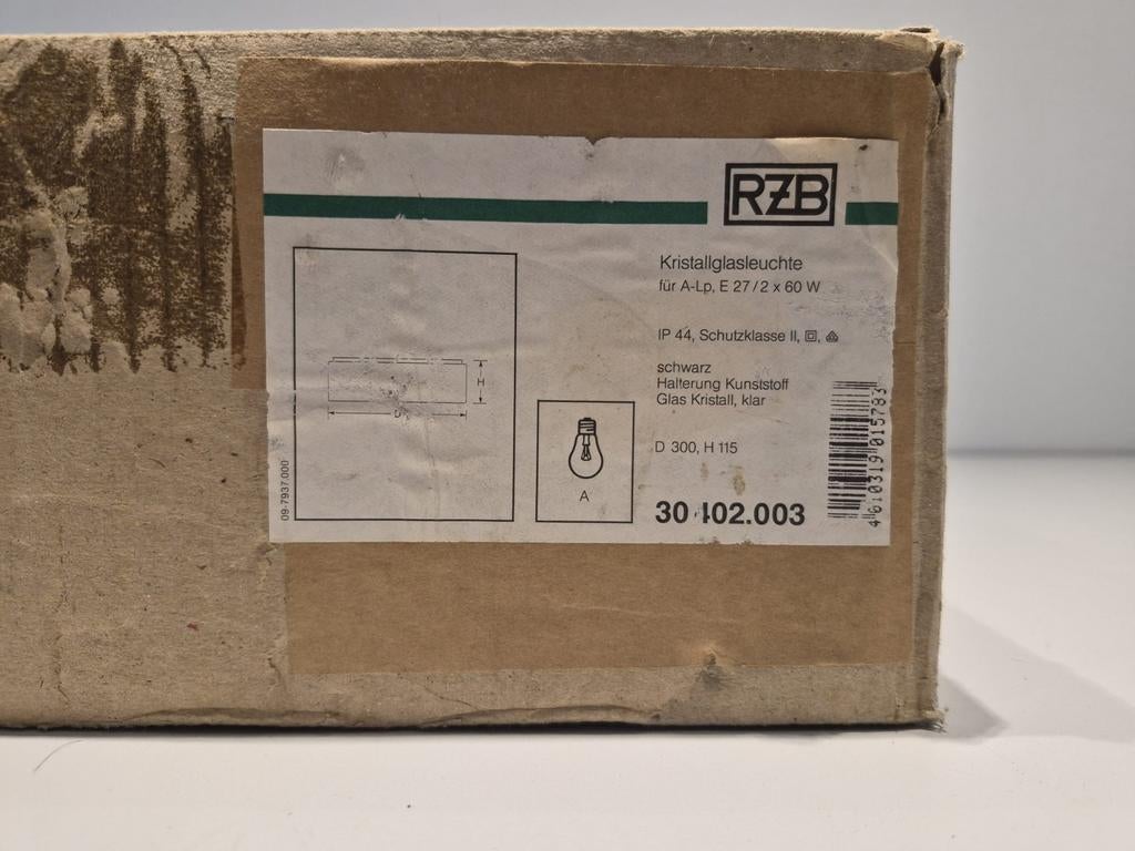 Plafond/wandlampen van RZB, Ophalen