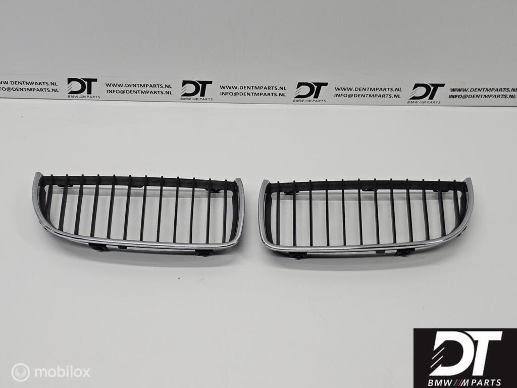 Grille set BMW 3-serie E90 E91 51137120007 51137120008, Enlèvement ou Envoi, Utilisé, BMW, BMW