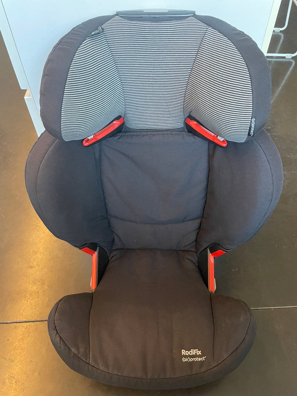 Autostoel Maxi-Cosi Rodifix Airprotect Black, Kinderen en Baby's, Autostoeltjes, Zo goed als nieuw, Maxi-Cosi, 15 t/m 36 kg, Autogordel of Isofix