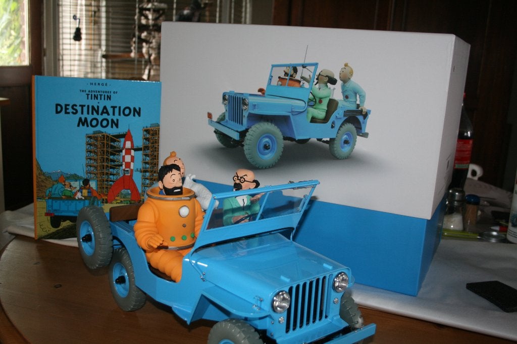 JEEP TINTIN 1/8 MOULINSART 41 CM LONGUEUR  pas hachette, Enlèvement ou Envoi, Tintin, Neuf