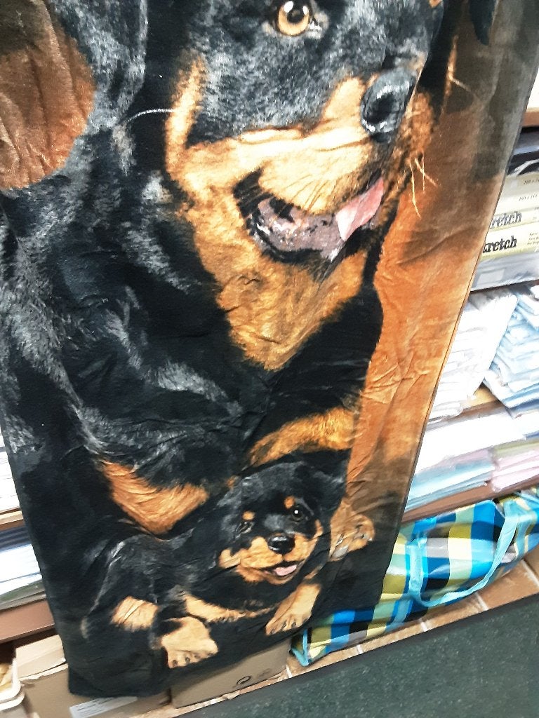 Grote handdoek met honden en tijgers., Ophalen of Verzenden, Nieuw