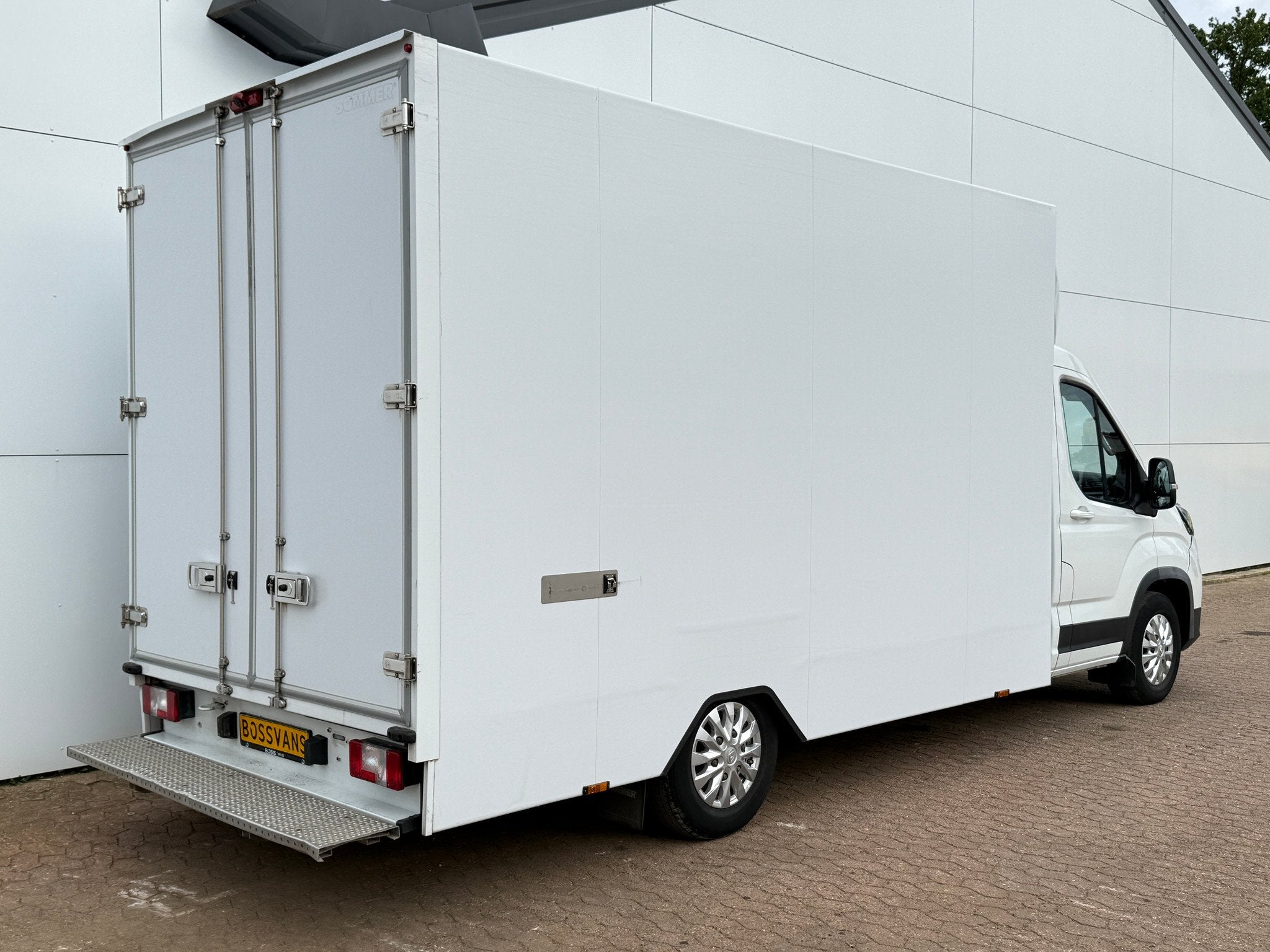 Maxus eDeliver 9 Plancher 65kWh Elektrisch 172km WLTP Bakwag, Auto's, 0 cilinders, Gebruikt, 95 pk, Maxus