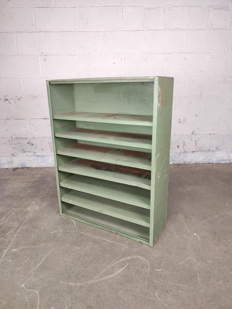 Zwaar groen metalen kastje, Antiek en Kunst, Ophalen