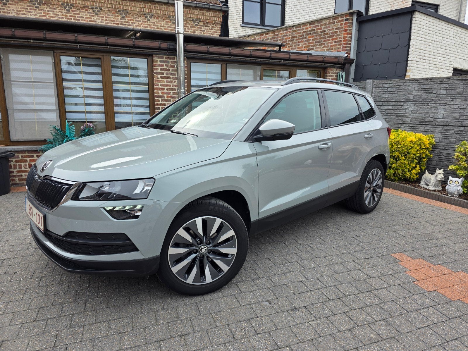 Skoda karoq 1.0 top staat 37000 km, Auto's, Voorwielaandrijving, Stof, Karoq, 5 deurs