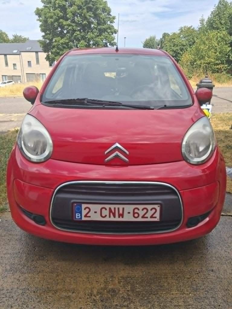 Citroën C1, Autos, Citroën, Particulier, C1, Airbags, Vitres électriques, Essence, Euro 5, Berline, 3 portes, Boîte manuelle, Rouge