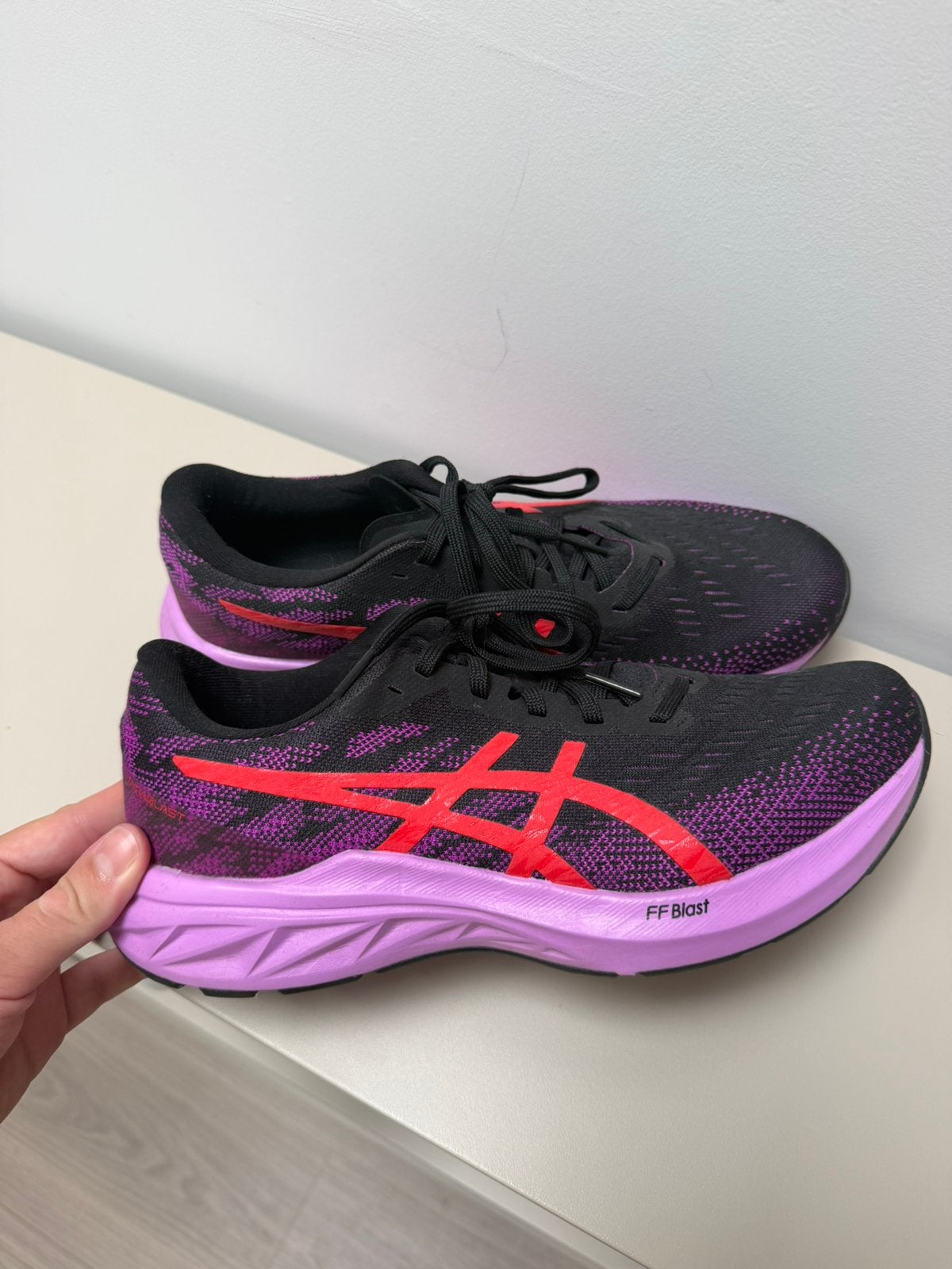 Asics FF Blast loopschoenen dames, Sport en Fitness, Loopsport en Atletiek, Ophalen, Zo goed als nieuw, Asics
