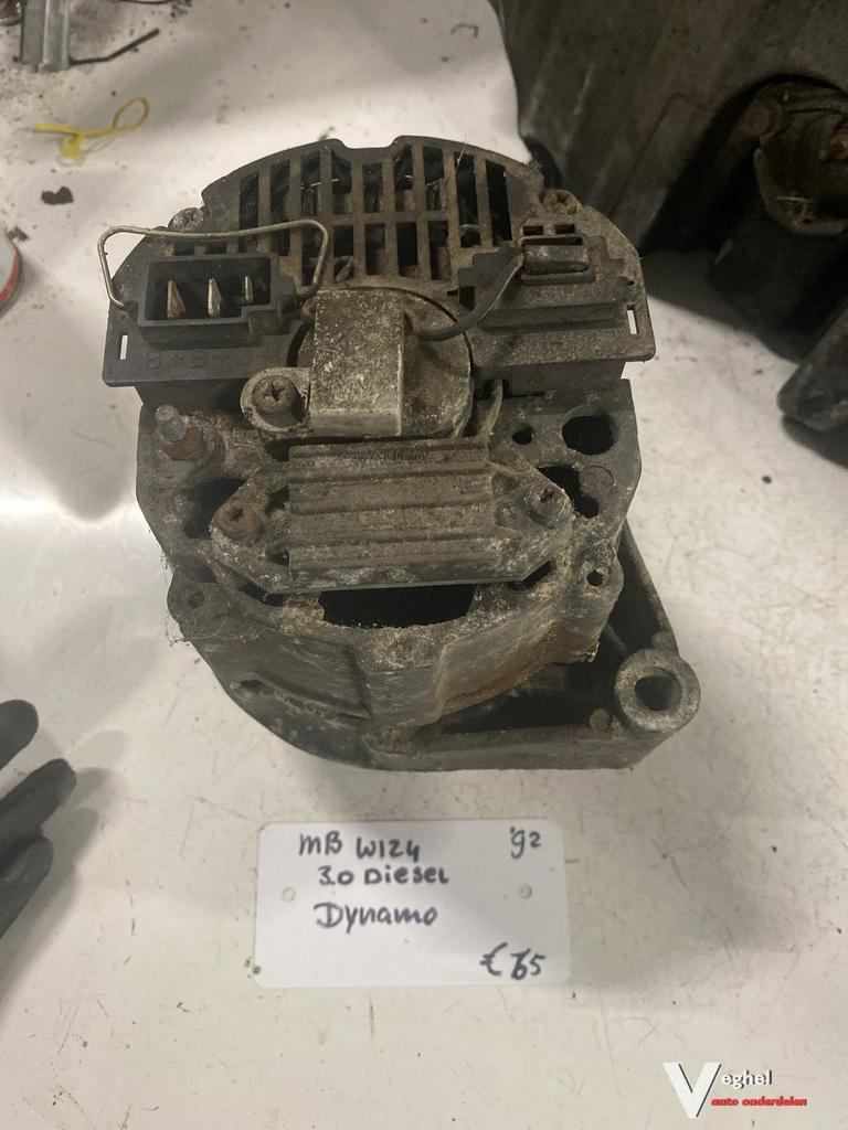 Mercedes W124 3.0 Diesel Dynamo, -, Utilisé, -, -