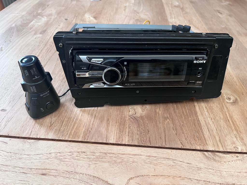 Sony DSX-S100 autoradio met BMW K75 K1100-adapter, Ophalen of Verzenden, Gebruikt