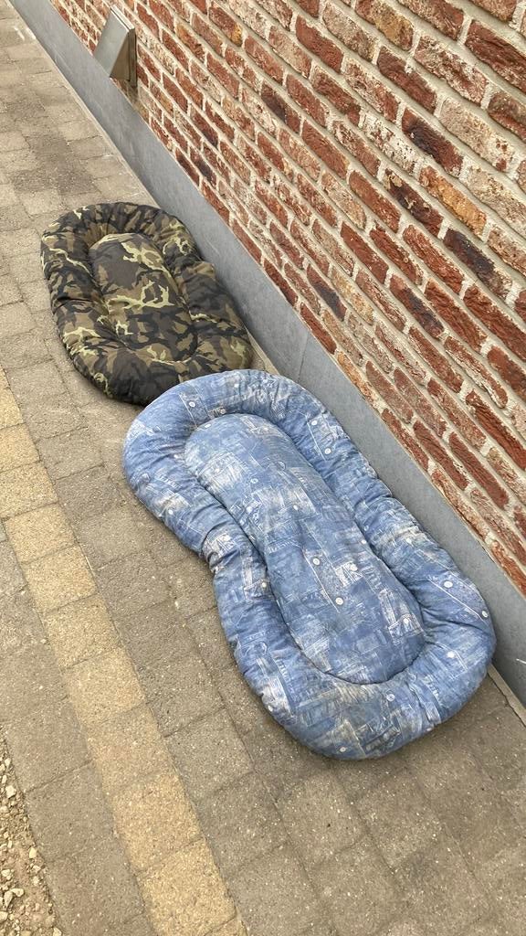 Hondenkussens, Ophalen, Zo goed als nieuw