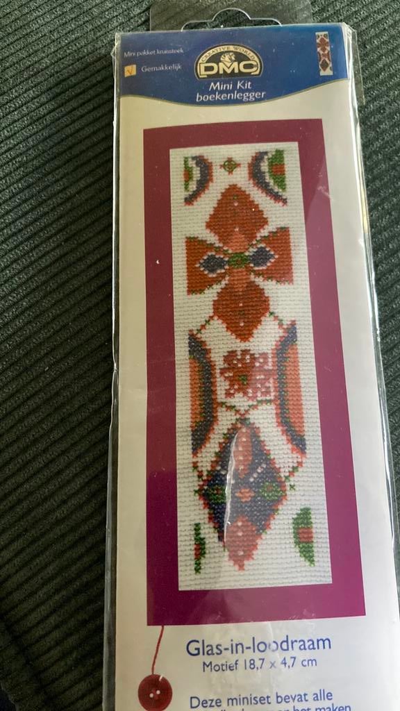 DMC mini kit boekenlegger, Enlèvement, Neuf, Broderies à la main, Set à broder