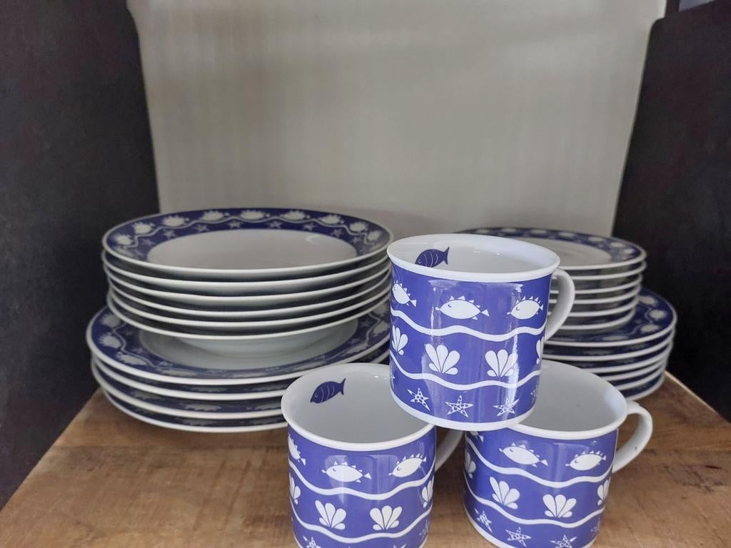 Service bleu blanc dépareillé 25 pièces, Enlèvement