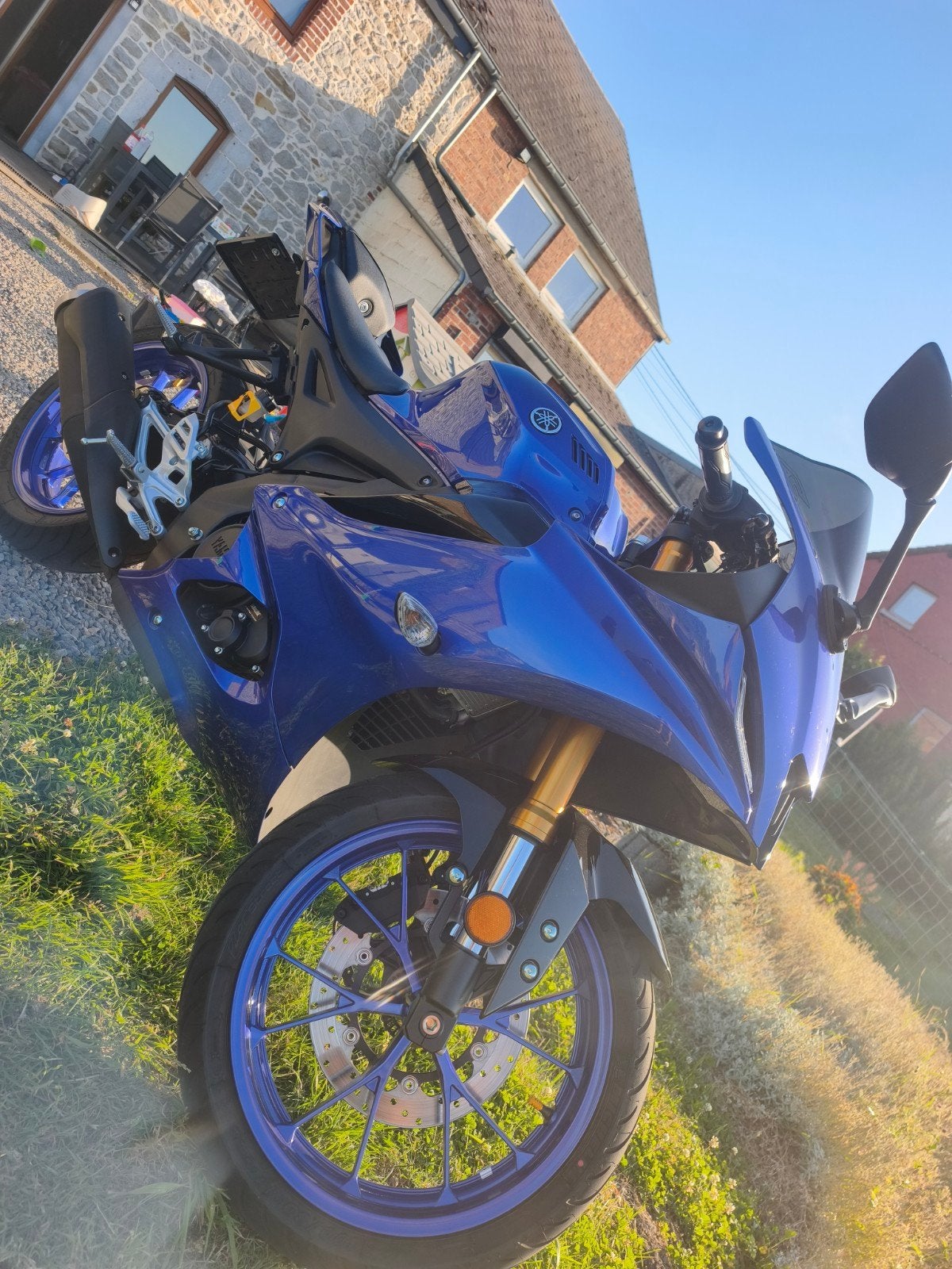 Yamaha YZF 125 R, Contrôle de traction, Super Sport, 4 cylindres, Manuelle