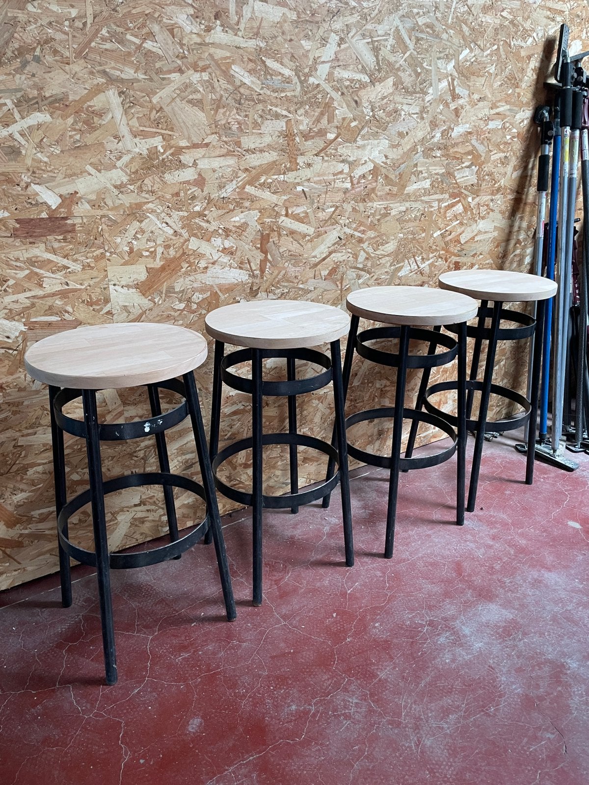 4 zeer sterke eizeren barkrukken , ideaal voor mancave…, Enlèvement, Comme neuf