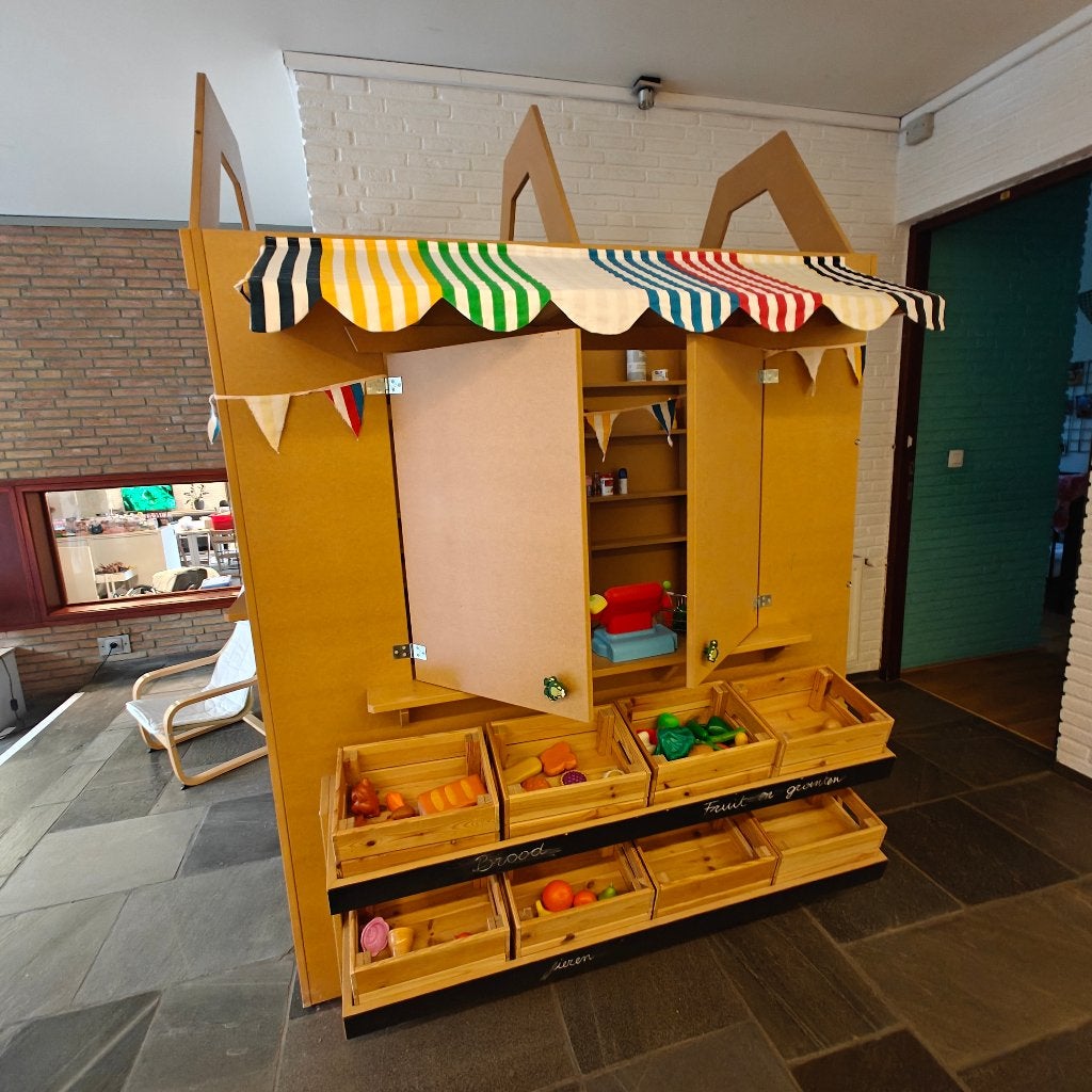 Speelgoed huisje winkeltje, Kinderen en Baby's, Speelgoed | Houten speelgoed, Ophalen, Gebruikt, Meubelstuk of Keukentje