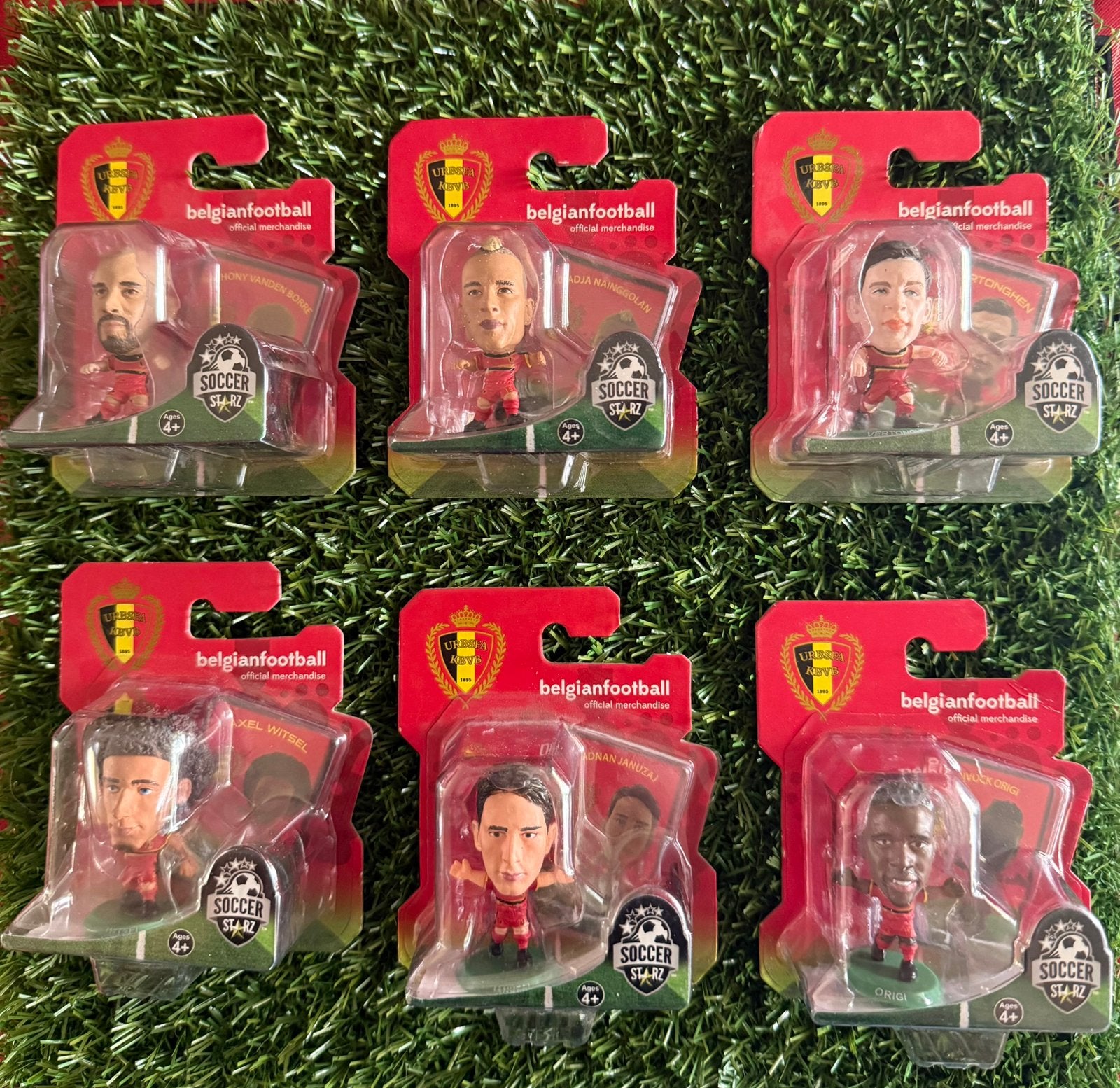 25 soccerstarz rode duivels poppetjes nieuw, Ophalen of Verzenden, Nieuw, Beeldje of Poppetje