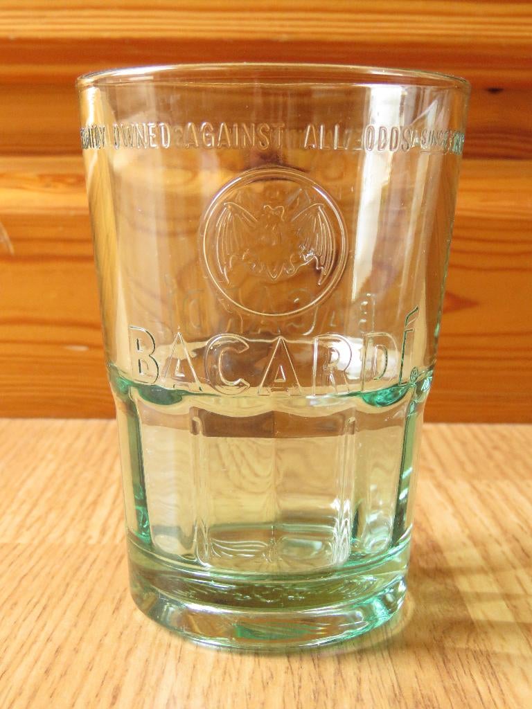 Bacardi verre a mojito motifs en surimpression, Enlèvement ou Envoi, Comme neuf, Autres types