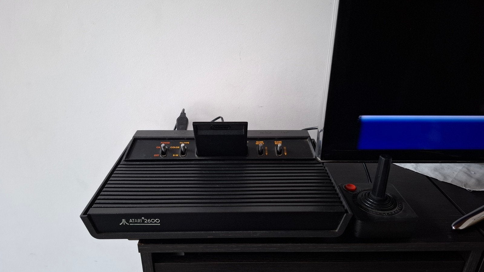 Atari 2600 in zeer goede staat met controller en een game, Games en Spelcomputers, Ophalen of Verzenden, Atari 2600