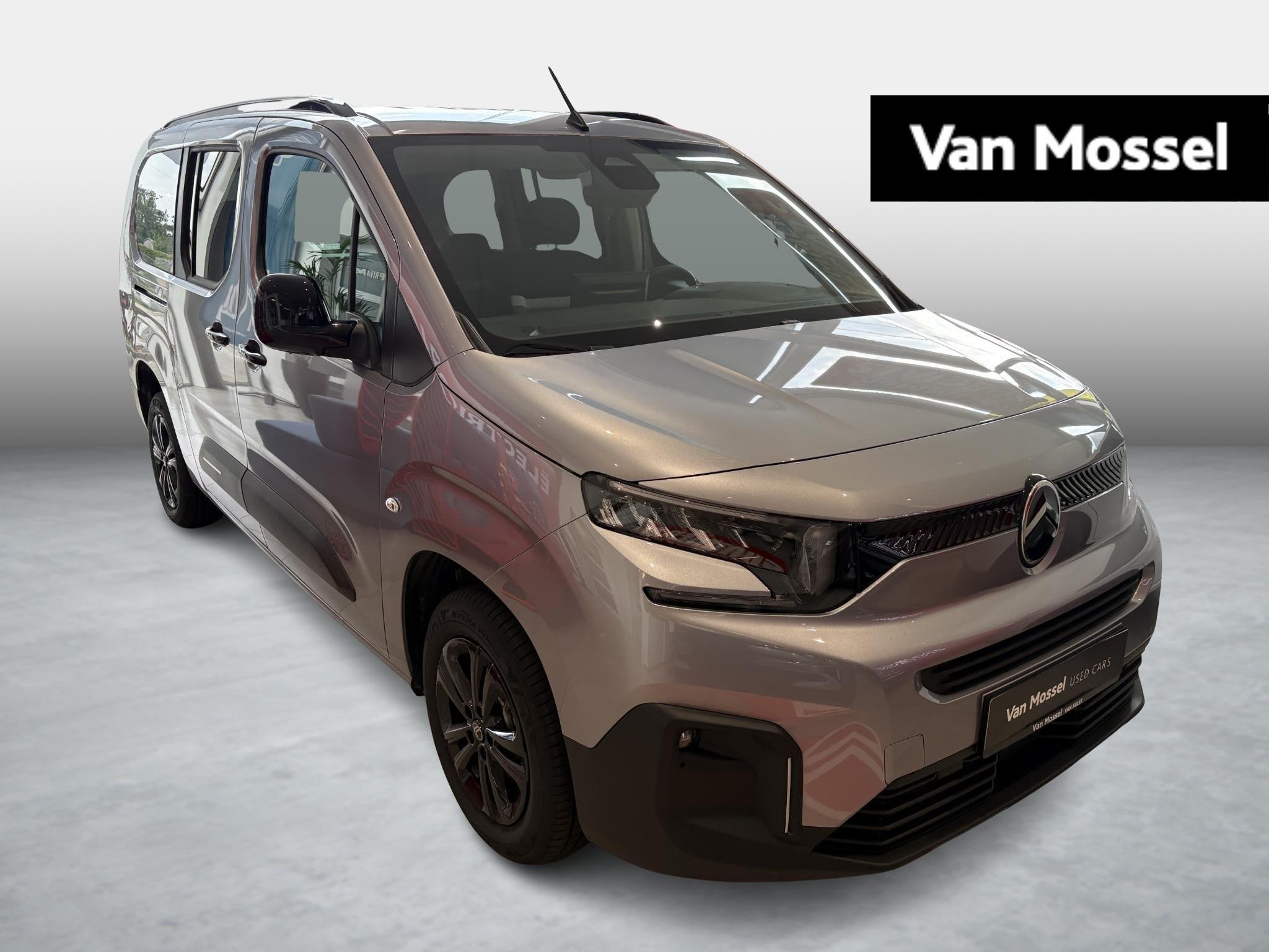 Citroën Berlingo XL 1.5 BlueHDi 130 S&S BVM6 MAX, Auto's, Voorwielaandrijving, Dealer onderhouden, 131 pk, Zilver of Grijs