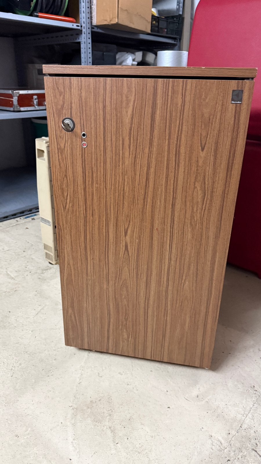 Mini koelkastjes, Elektronische apparatuur, Ophalen, Minder dan 75 liter, Zonder vriesvak, Gebruikt