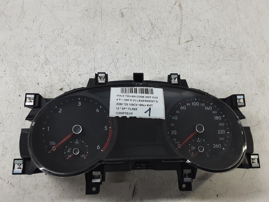 KM TELLER Volkswagen Tiguan (5N1 / 2) (5NA920751A), Gebruikt, Volkswagen, Mevr. I. Hauben, Rue de l'Espoir 34 34
4030  GRIVEGNÉE, BE
