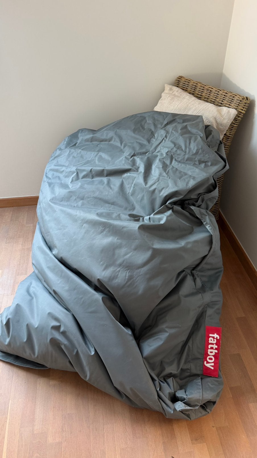 Originele Fatboy Zitzak – Grijs Zeer comfortabel 180x140 cm, Huis en Inrichting, Zitzakken, Ophalen, Zo goed als nieuw, Grijs