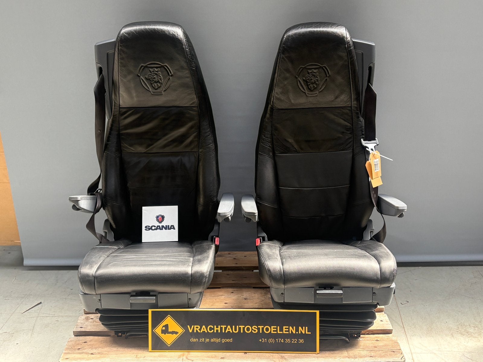 Set scania r stoelen leer lucery, Verzenden, Scania