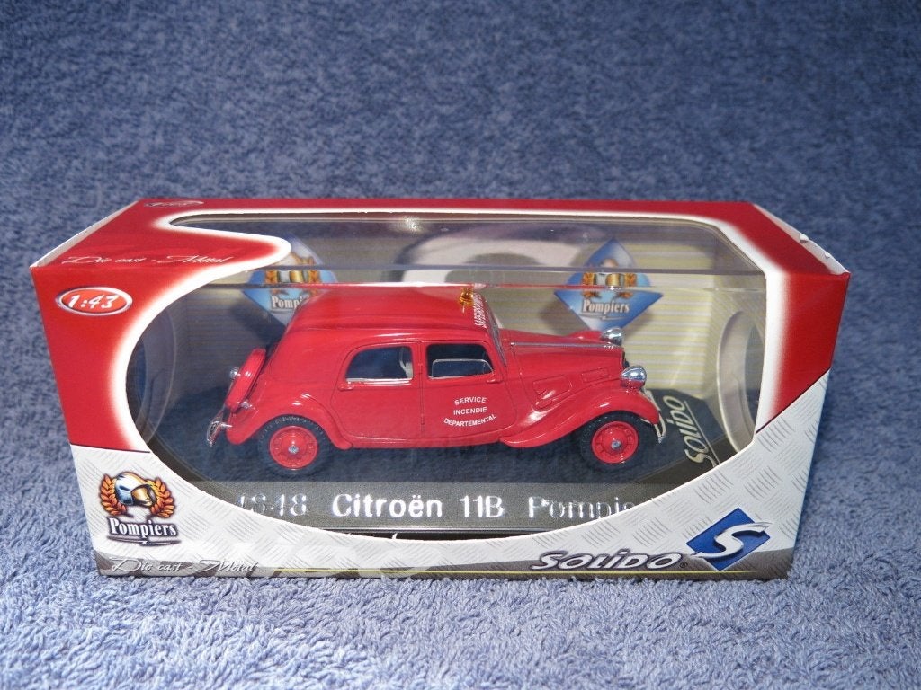1:43 Solido 4848 Citroën Traction Avant 11B 1938  brandweer, Hobby & Loisirs créatifs, Enlèvement ou Envoi, Comme neuf, Voiture