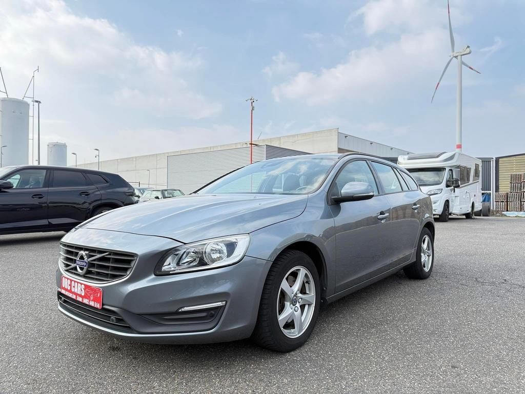 Volvo V60 2.0 i benzine +T3 GARANTIE 152PK, Auto's, Testrit aan huis, Stof, 4 cilinders, 1969 cc