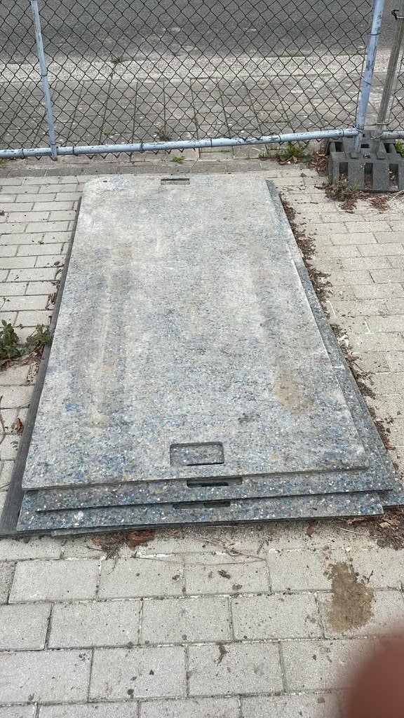 kunststof oprijplaten, Ophalen, Zo goed als nieuw
