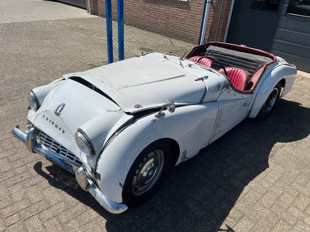 Triumph TR3B 1962, Auto's, Oldtimers, Bedrijf, Te koop, Triumph, Benzine, Cabriolet, 2 deurs, Handgeschakeld, Wit, Overige kleuren