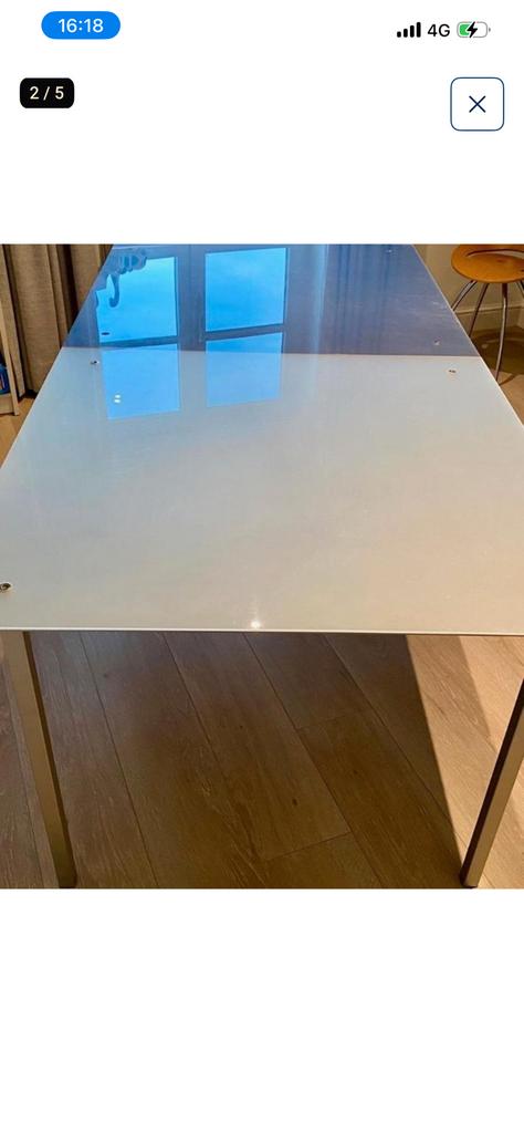 EDRA ADELPHI TAFEL NP €2600, Huis en Inrichting, Ophalen, Zo goed als nieuw, Vijf personen of meer