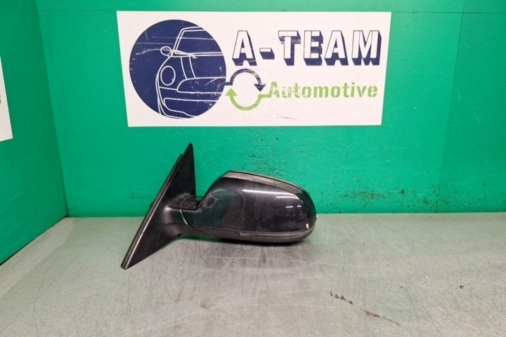 RETROVISEUR EXTERIEUR GAUCHE Audi A4 Avant (B8), Auto-Union-Straße  1,
85057  Ingolstadt, DE, Info@audi.de, Audi, Utilisé
