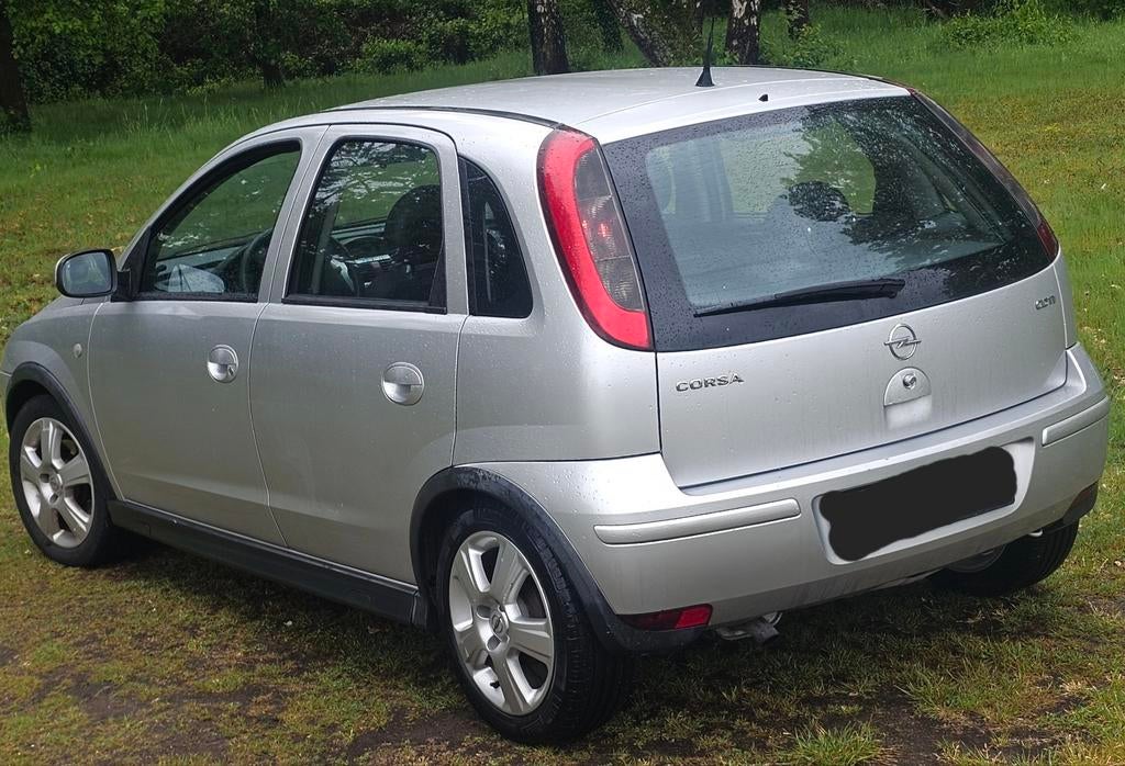 Opel corsa 1.3 cdti bj 2005 euro4 200000 km blanco gekeurd, Auto's, Particulier, Te koop, Corsa