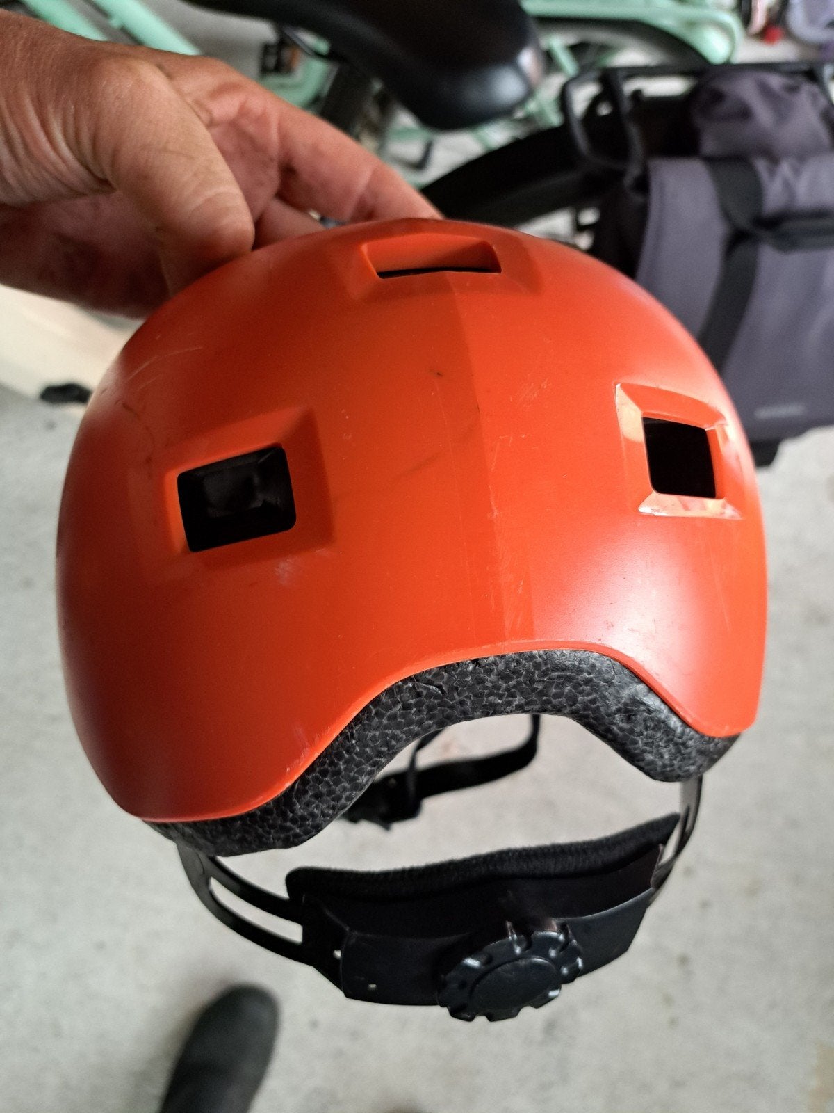 fiets helm voor kinderen, Enlèvement