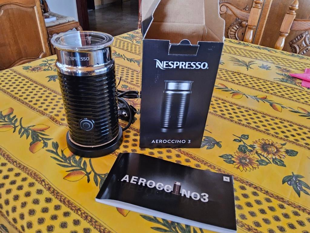 Mousseur à lait Nespresso Aeroccino 3 de couleur noire., Elektronische apparatuur, Ophalen