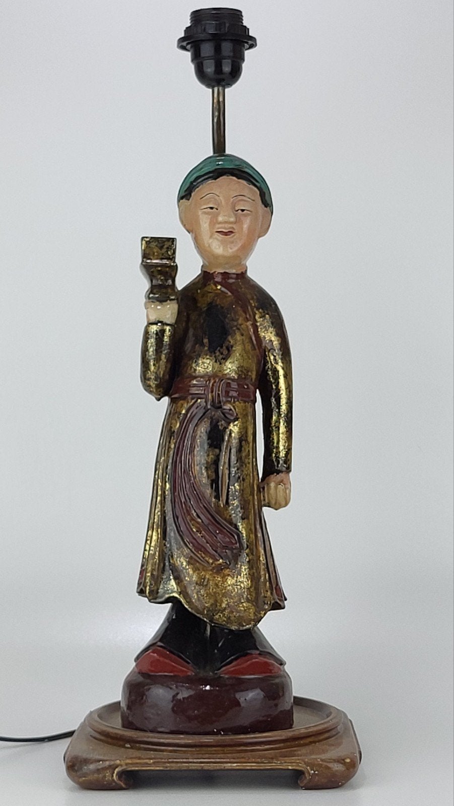 Antike Chinese houten beeld met later geïntegreerde lamp, Ophalen of Verzenden, Beeld