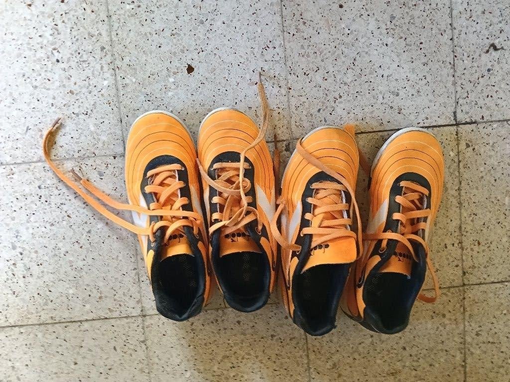 sportschoenen kids Diadora - maat 35 en maat 36 - 10€/paar, Ophalen, Gebruikt, Diadora, Jongen of Meisje