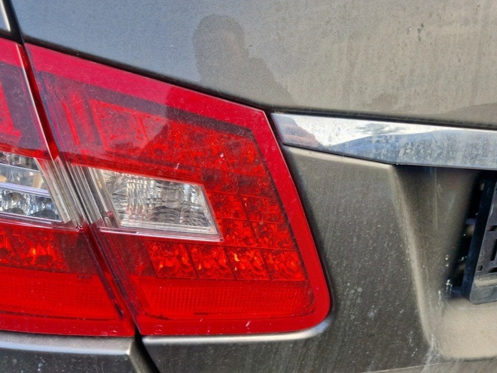 FEU ARRIÈRE GAUCHE Mercedes-Benz E (W212) (01-2009/12-2016), Mercedes-Benz, Utilisé, Dialog.mb@mercedes-benz.com, Mercedes-Benz AG