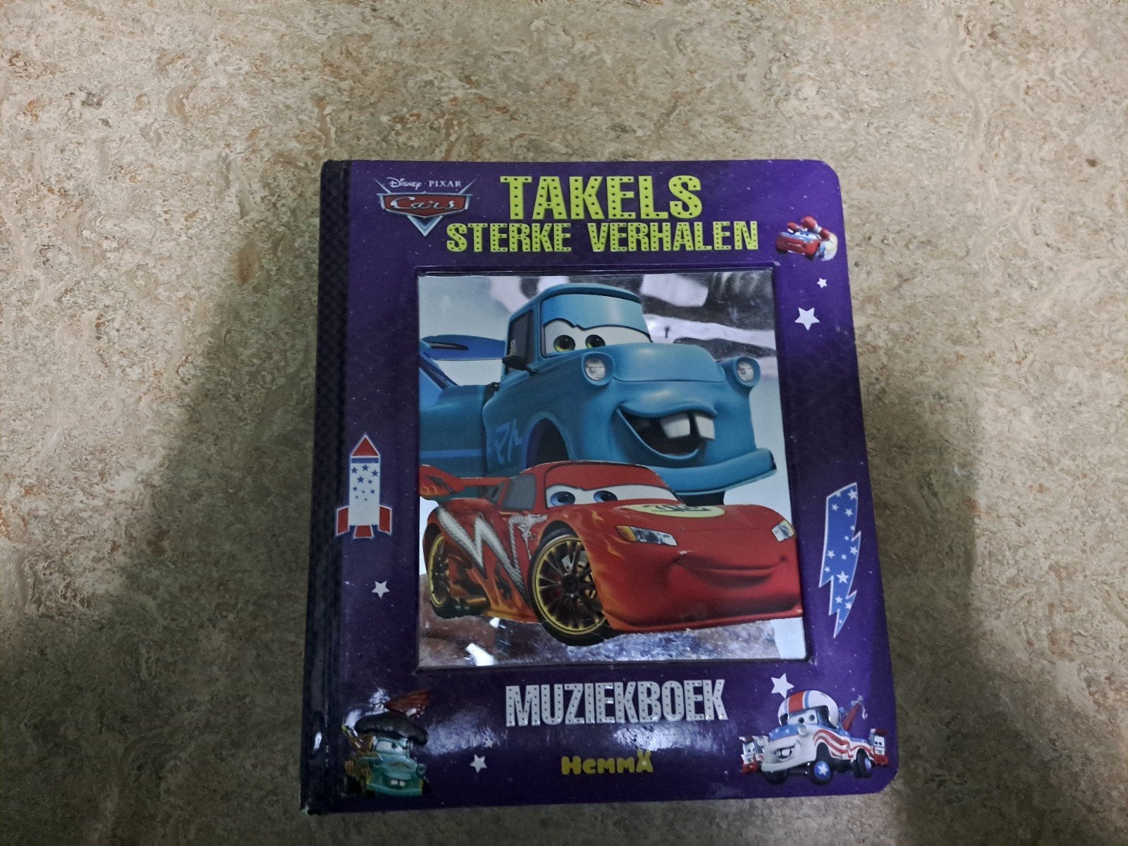 Voorleesboek Cars, Ophalen of Verzenden, Zo goed als nieuw, Sprookjes