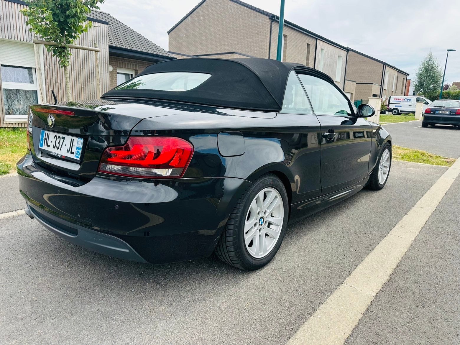BMW 118d Cabriolet Pack M — 2011 — Diesel, Auto's, BMW, Achterwielaandrijving, Zwart, Cabriolet, Zwart