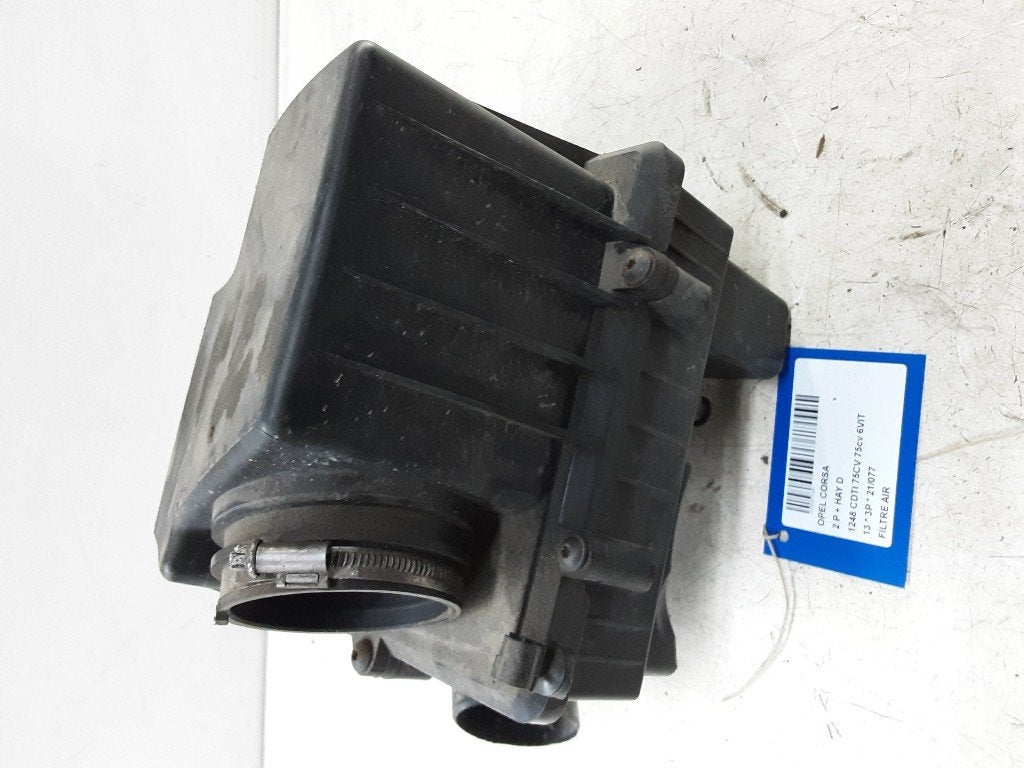 FILTRE À AIR Opel Corsa D (01-2006/12-2014), Opel, Opel Automobile GmbH, Utilisé, Kontakt-opel@opel.com