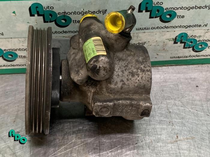 Stuurbekrachtiging Pomp van een Fiat Fiorino (Fiorino 08-), Gebruikt, -, -, Ophalen of Verzenden