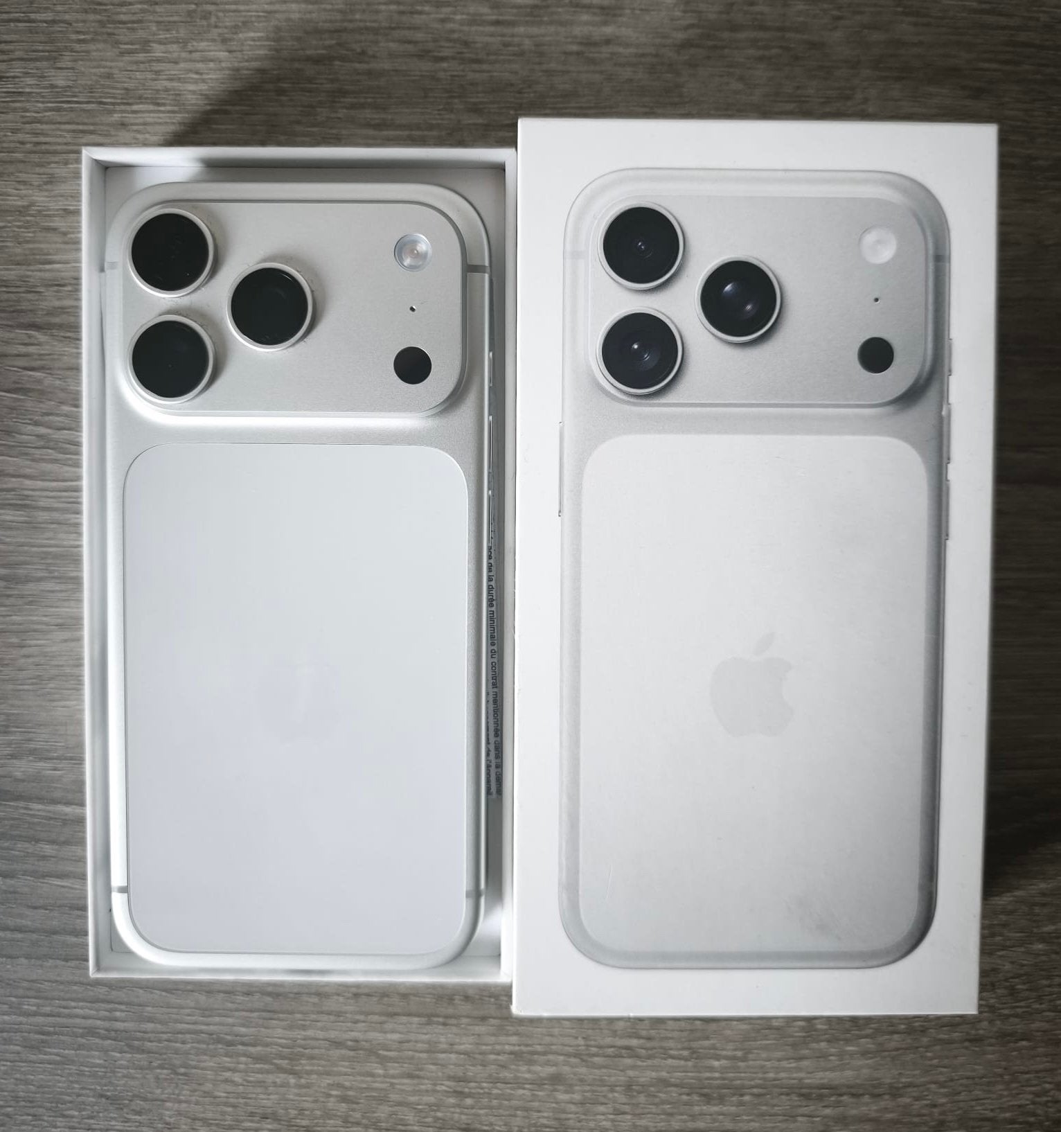Vend/echange Iphone 17 pro 256gb silver comme neuf !, Télécoms, Téléphonie mobile | Apple iPhone, Enlèvement, Comme neuf, 100 %