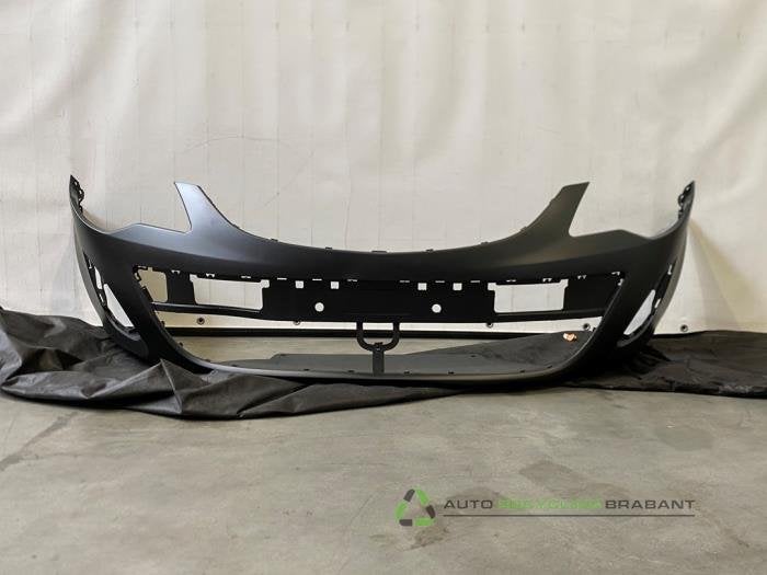 Pare-chocs avant d'un Opel Corsa, -, Opel, 3 mois de garantie, Utilisé