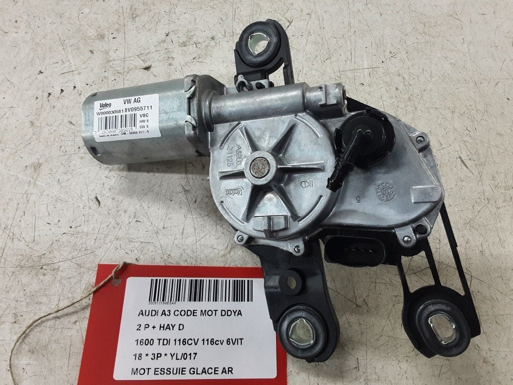 RUITENWISSERMOTOR ACHTER Audi A3 (8V1 / 8VK) (8V0955711), Auto-onderdelen, Gebruikt, Mevr. I. Hauben, Audi, Rue de l'Espoir 34 34
4030  GRIVEGNÉE, BE