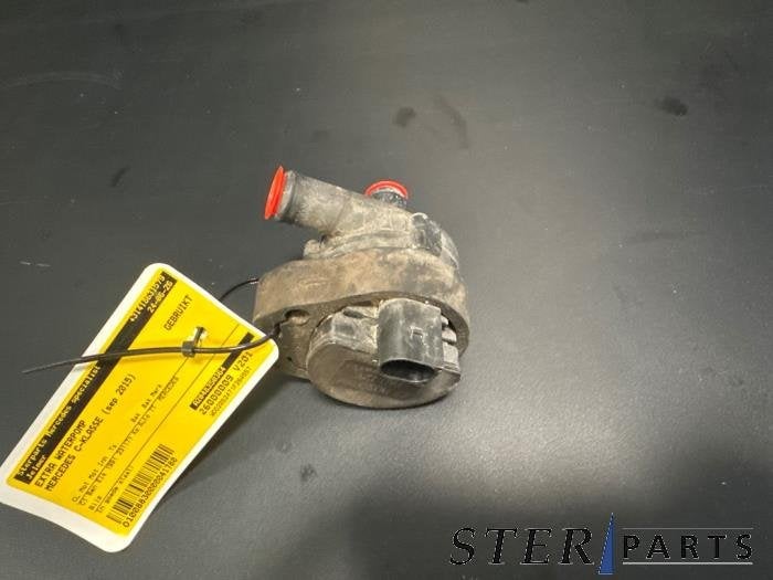 Pompe à eau supplémentaire d'un Mercedes C-Klasse, 3 mois de garantie, Utilisé, -, -
