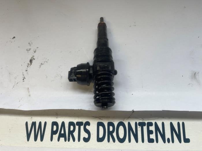 Injecteur (diesel) d'un Volkswagen Caddy, Volkswagen, -, 3 mois de garantie, Utilisé